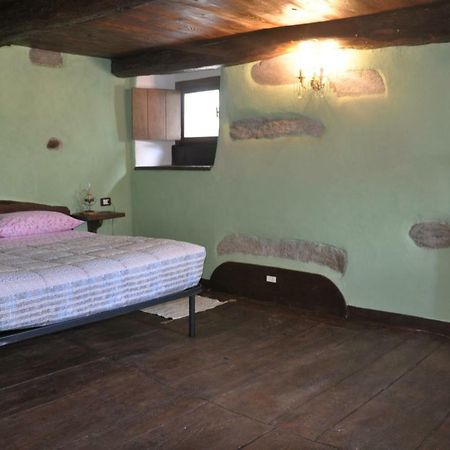 Il Borgo Di Monica Villa Domodossola Exterior foto