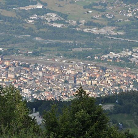 Il Borgo Di Monica Villa Domodossola Exterior foto
