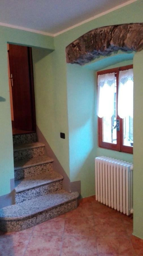 Il Borgo Di Monica Villa Domodossola Exterior foto