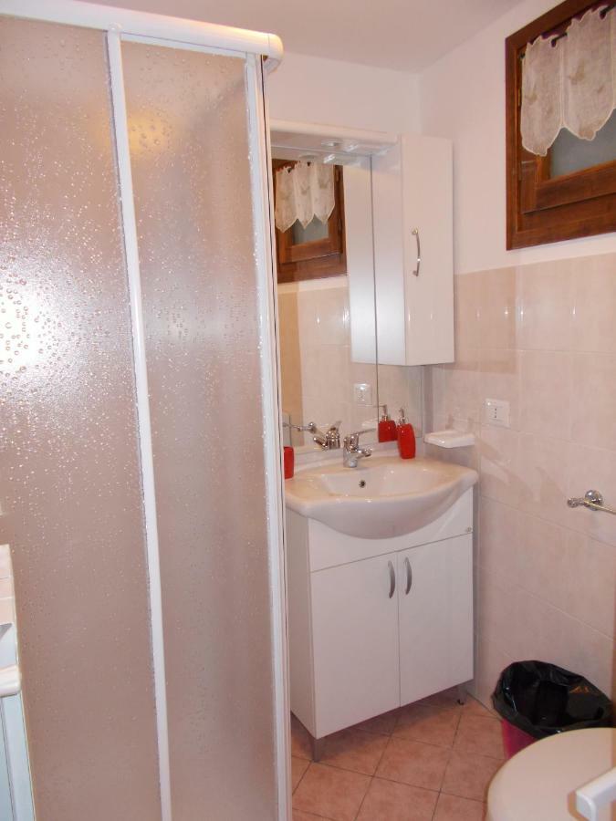 Il Borgo Di Monica Villa Domodossola Exterior foto