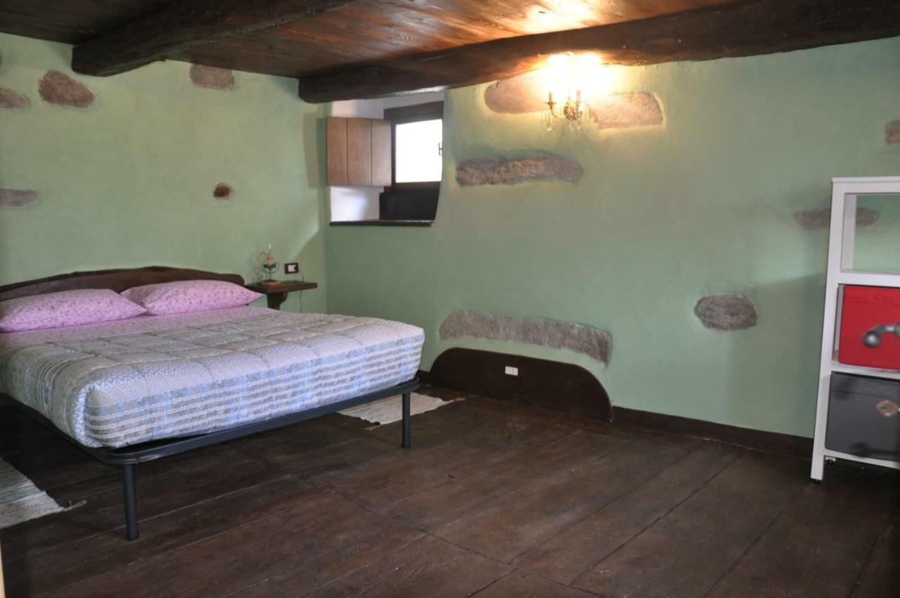 Il Borgo Di Monica Villa Domodossola Exterior foto