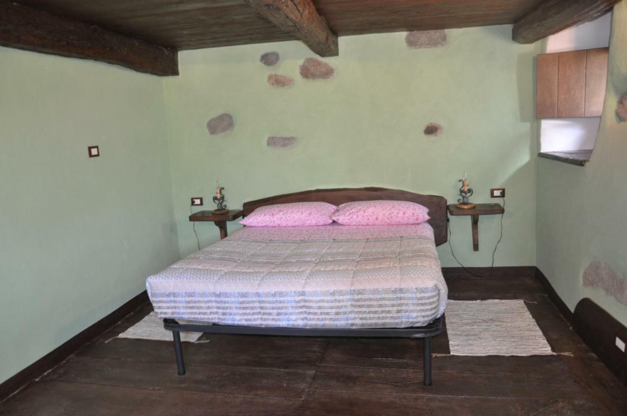 Il Borgo Di Monica Villa Domodossola Exterior foto